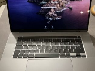 MacBook Pro 16 2020 i9 8core 64Go