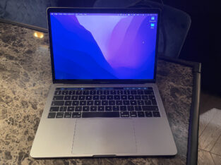 MacBook Pro 13′ mi2018 / 16 go / 1 To