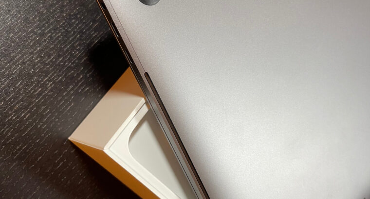 Macbook Pro 15’’ TouchBar 1To SSD i7 4 Coeurs 16Go
