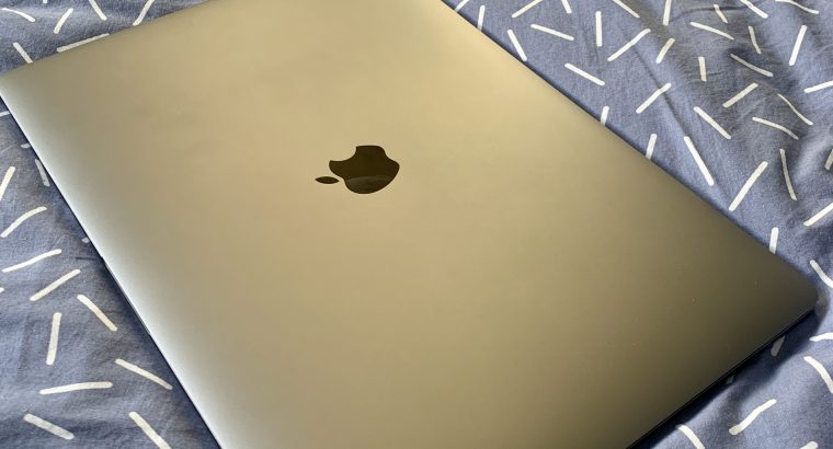 MacBook Pro 15,4’’ Touch Bar 2018 Retina – 2,6 GHz