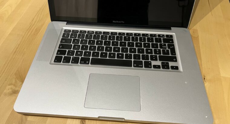 Macbook Pro 15 pouces 2012 – A refaire