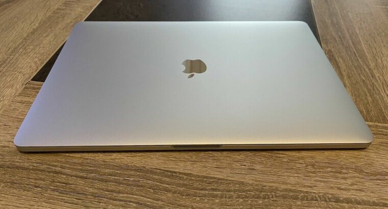 APPLE Macbook Pro 15 Touch Bar + Logiciels