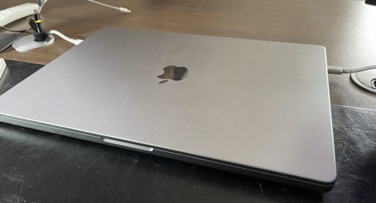 MacBook Pro M1 MAX 32go RAM 1 To SSD