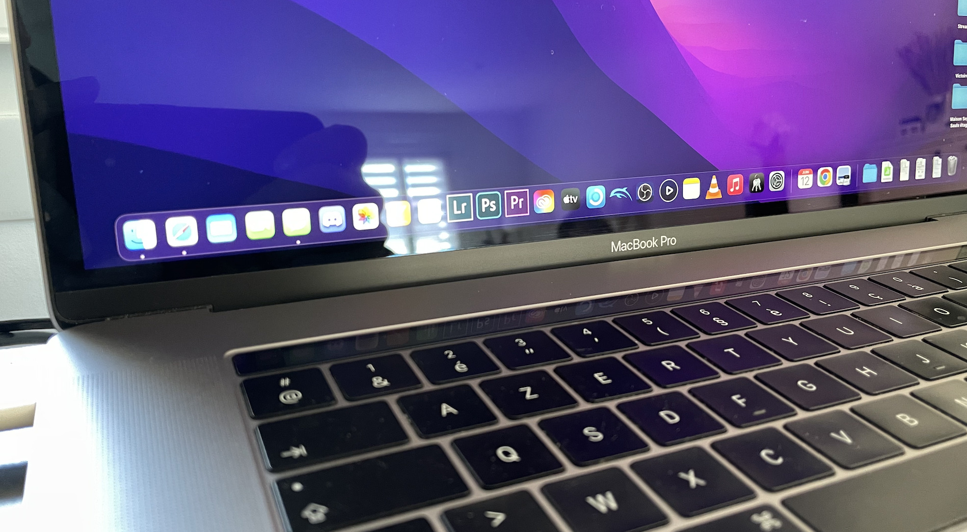 MacBook Pro 15 (mi 2018) i7 16Go 1ToSSD
