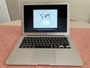 À vendre MacBook Air 13 pouces Intel 2018