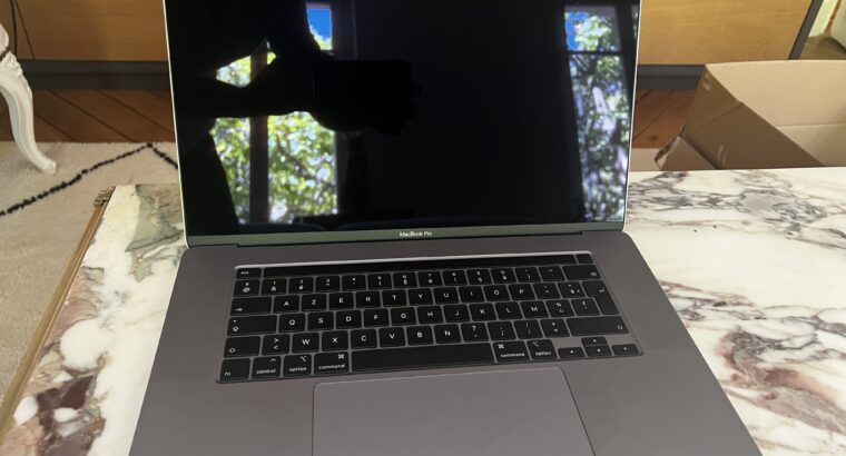 Vente MacBook Pro 16″ 2019 2,3GHz I9 huit coeurs 1