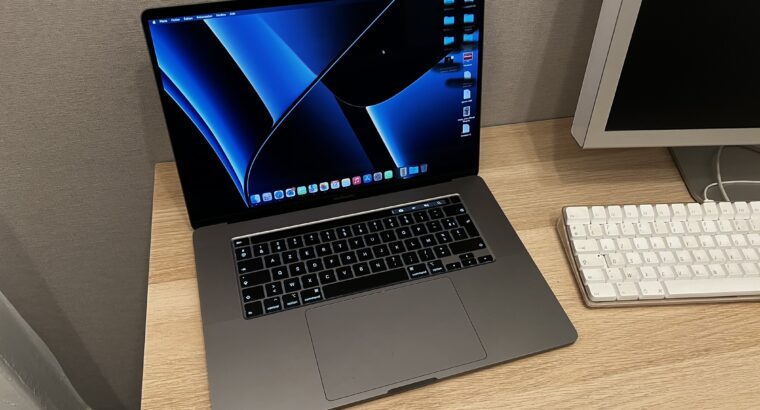 MacBook Pro 16 2019 Touch Bar