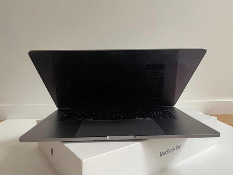 MacBook Pro 15″ 2019