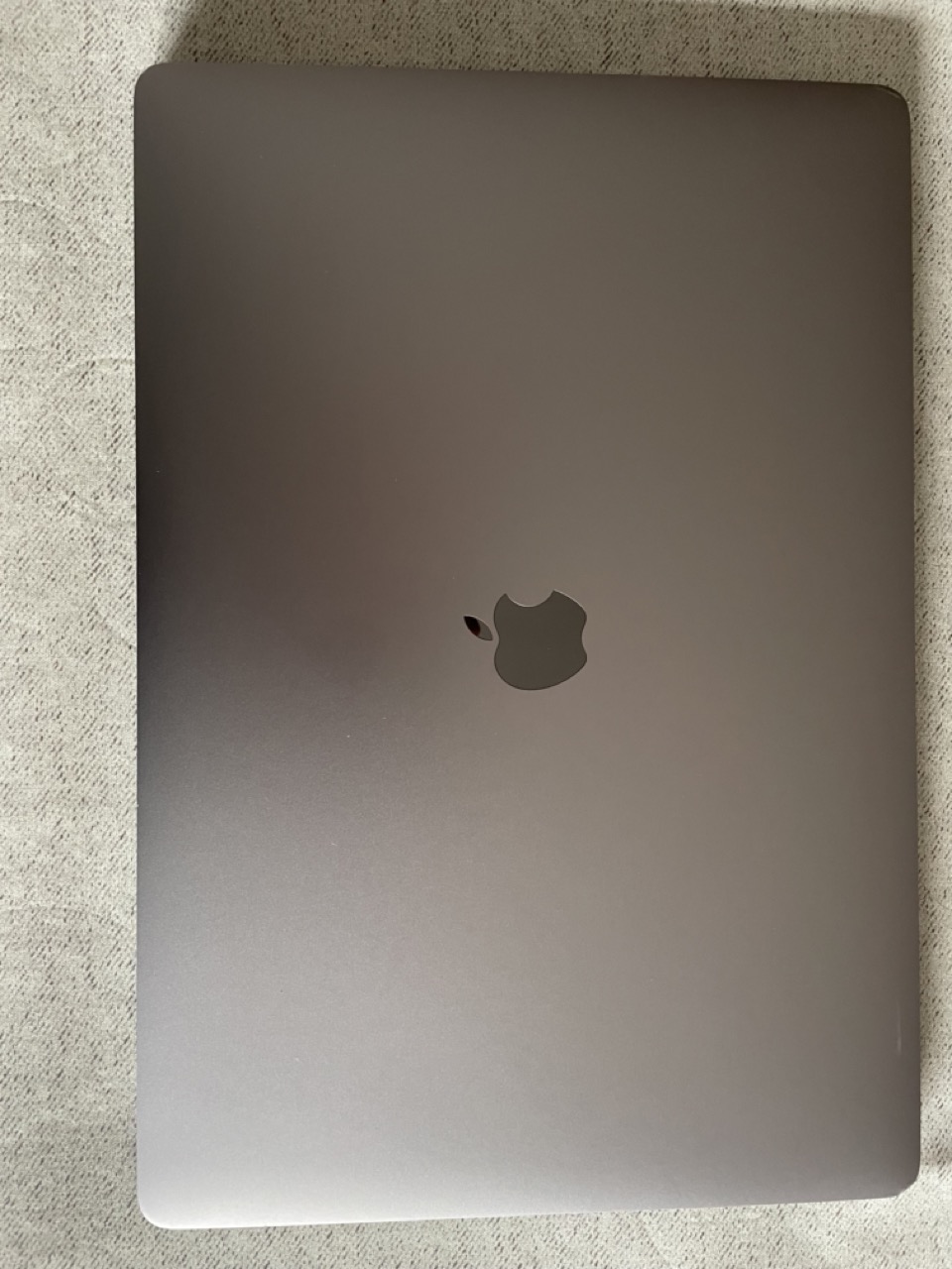 MacBook Pro 16″ Core i7 2,6Ghz – SSD 512Go – 16Go