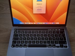 MacBook Pro M1 13″ – 16 go – 1 tera – gris sidéral