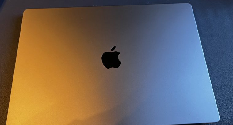 MacBook Pro 16″ M1 Pro – CPU 10 cœurs – GPU 16 cœu