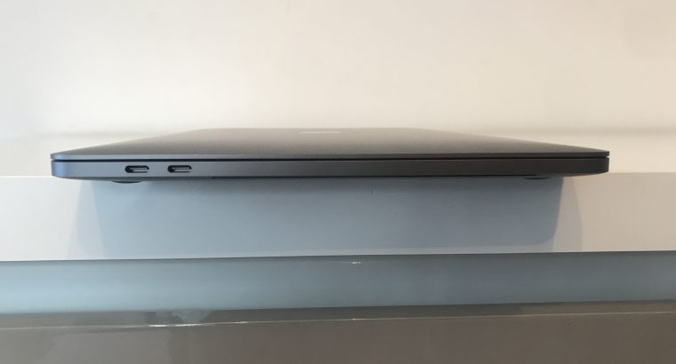 MacBook Pro 13″ Core i5 2,3Ghz – SSD 512Go – 16Go