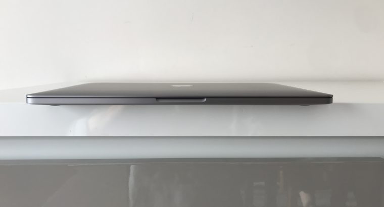 MacBook Pro 13″ Core i5 1,4Ghz – SSD 256Go – 16Go