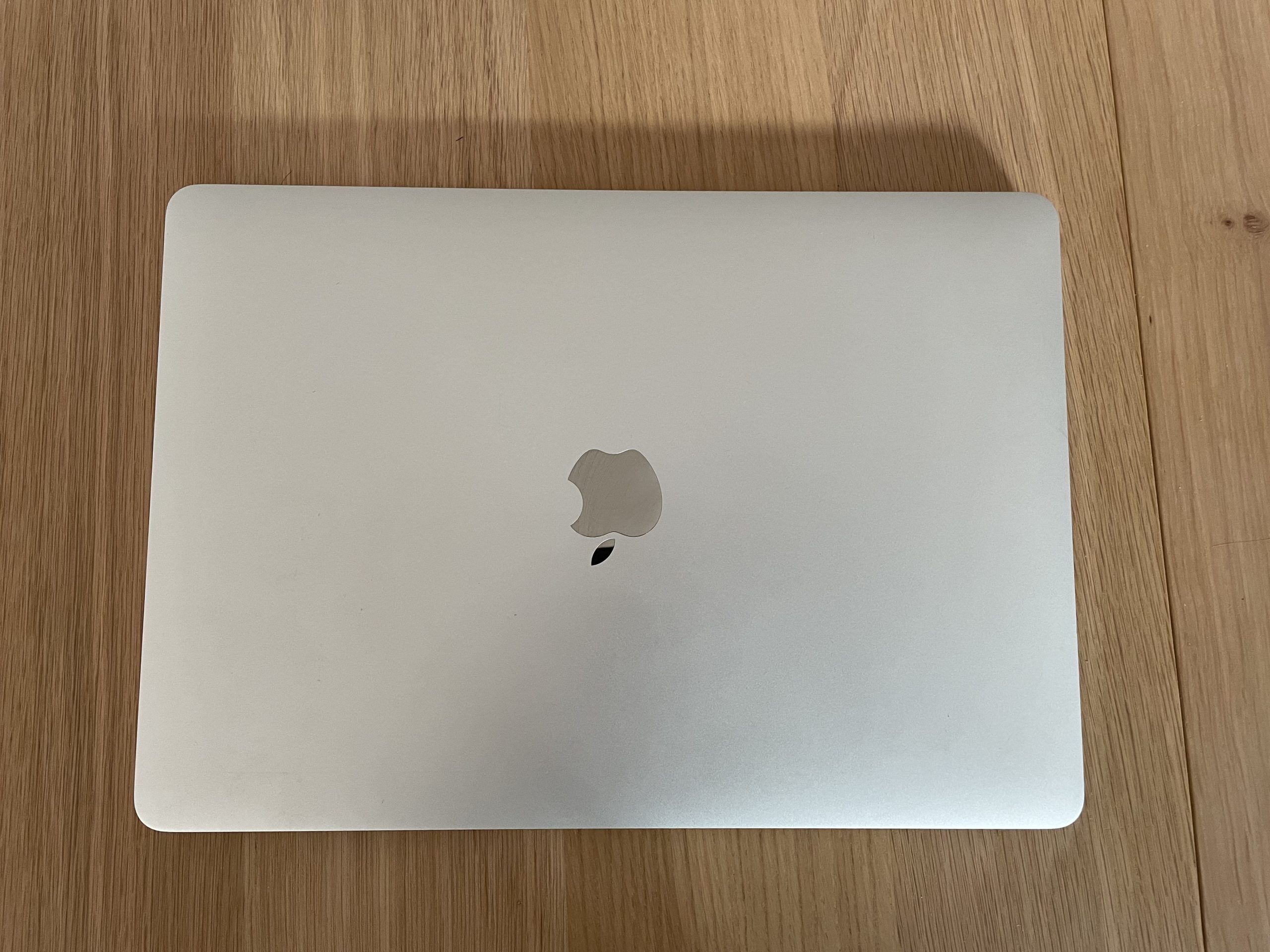 MacBook Pro 13′ 2020 – 512Go SSD 16Go RAM