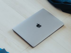MacBook Pro 14 M1 Pro 32Go CPU 10 GPU 16