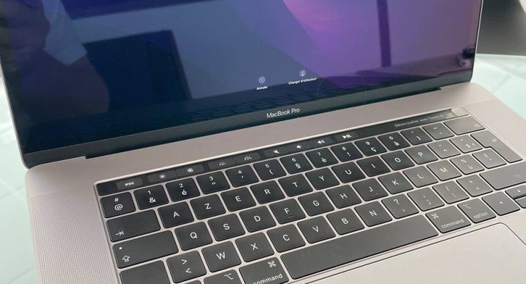 MacBook Pro 15″ 2018 CPU 2.6 GHz Core i7