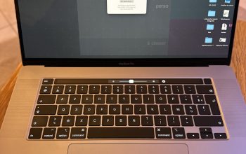 MacBook Pro 16 fin 2019 i72,6Ghz, 32Go, 1To + dock