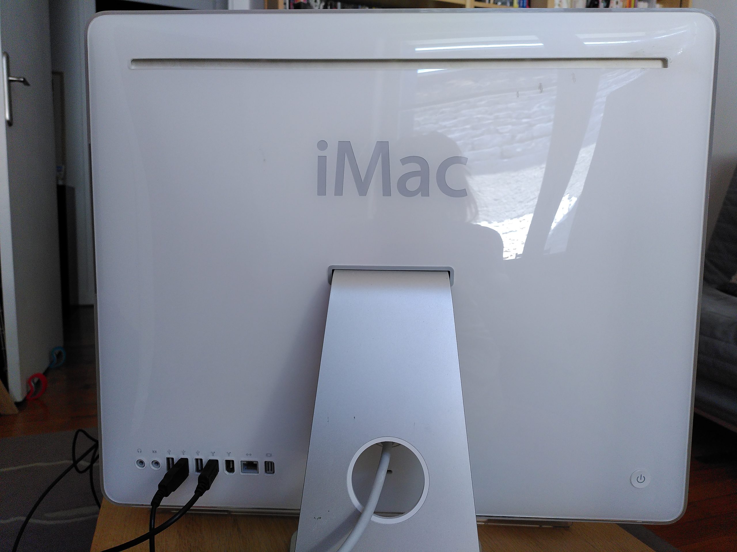 iMac 20″ Intel Core 2 Duo – 2,33Ghz