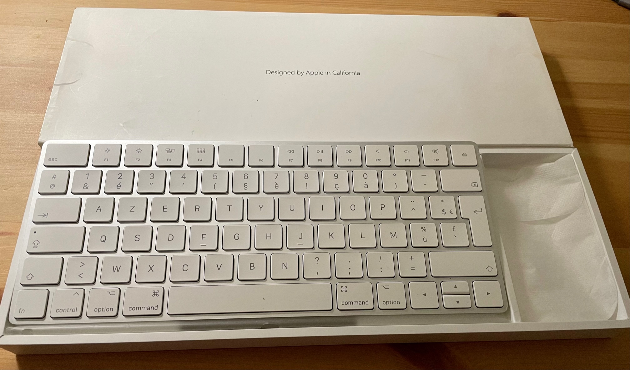Clavier Sans fil Bluetooth Magic Keyboard Blanc Ap