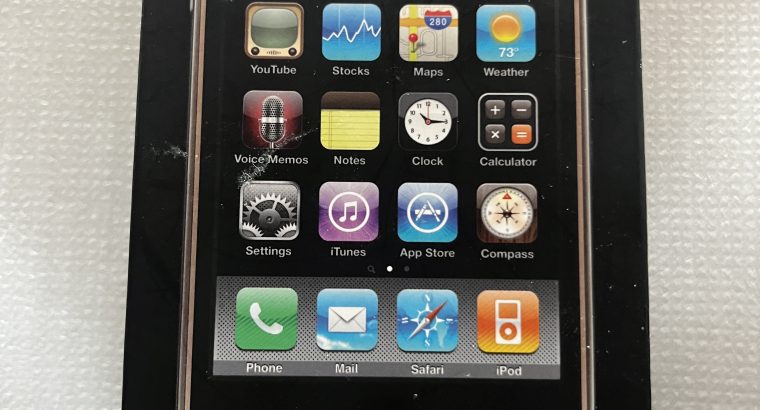 Collector : Apple iPhone 3GS – 32 Go – Noir