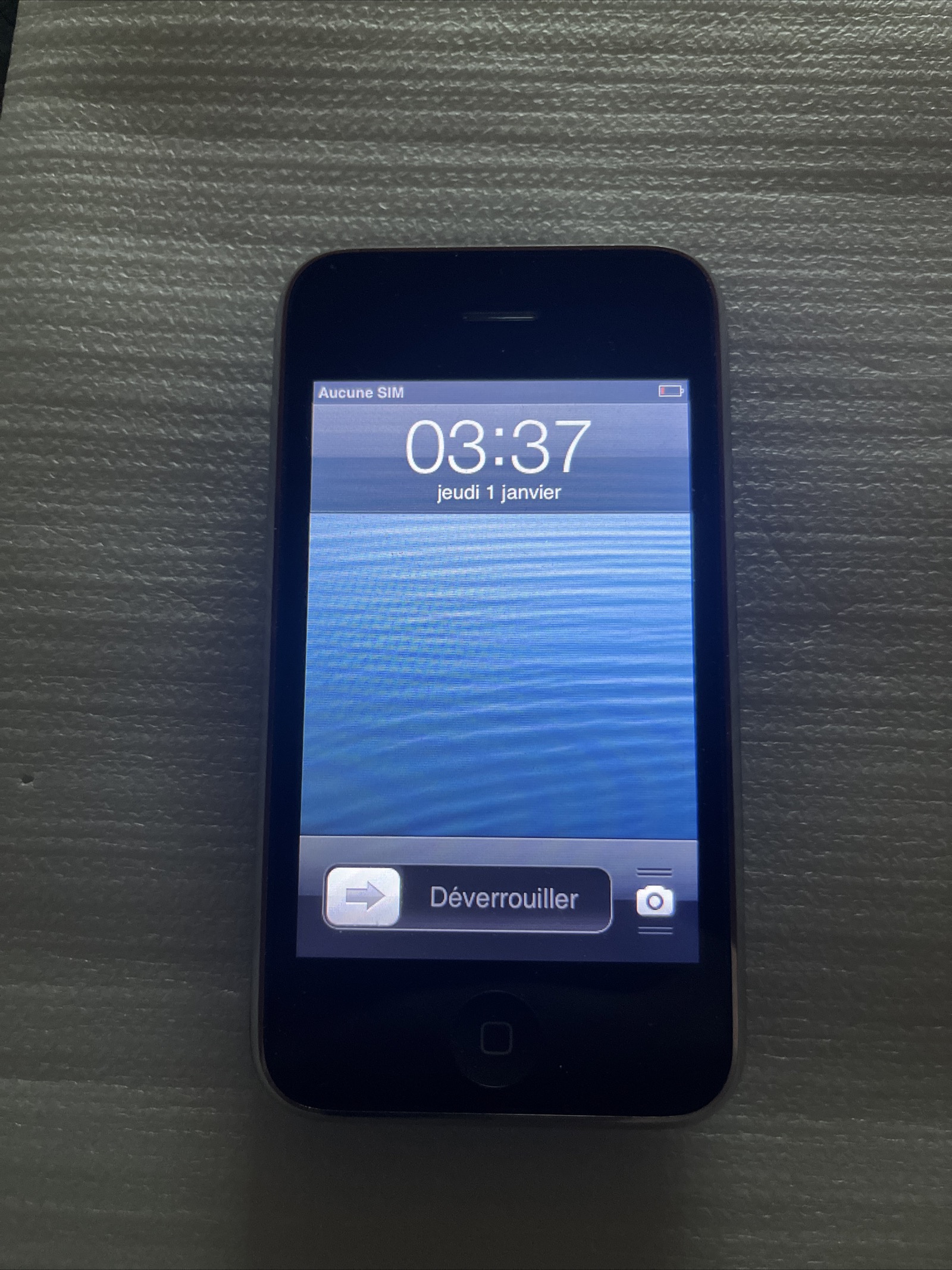 Collector : Apple iPhone 3GS – 32 Go – Noir