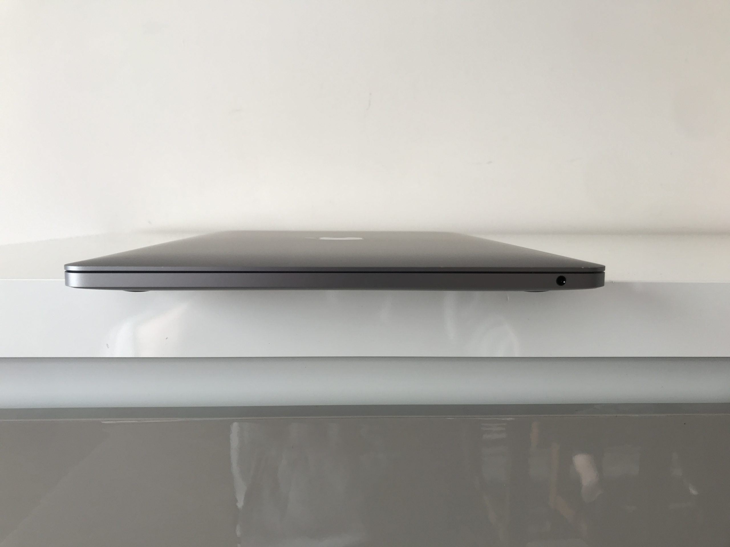 MacBook Pro 13″ 2019 Corei5 – SSD 256Go – RAM 16Go