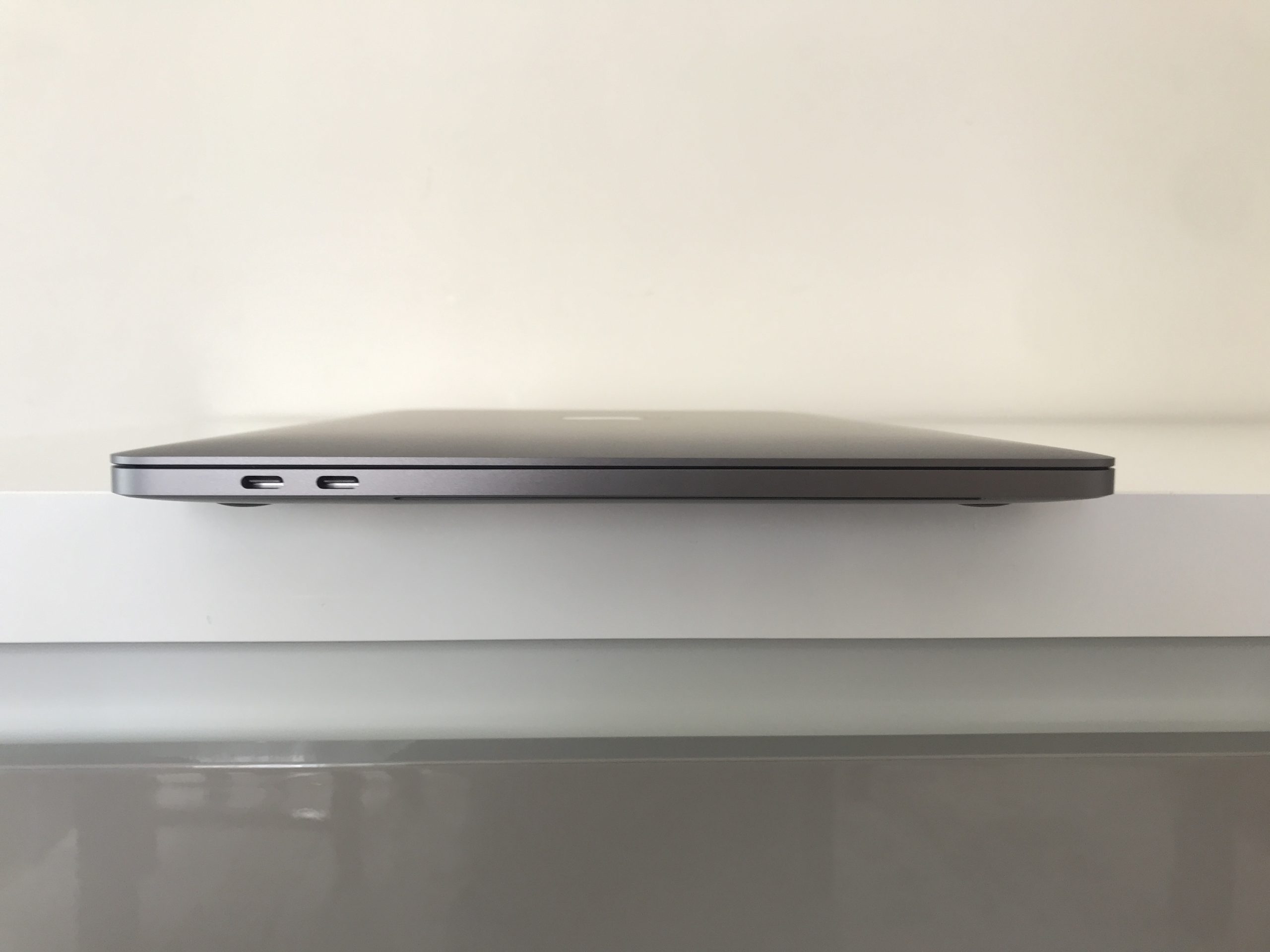 MacBook Pro 13″ 2017 Core i5 – SSD 512Go – RAM 8Go