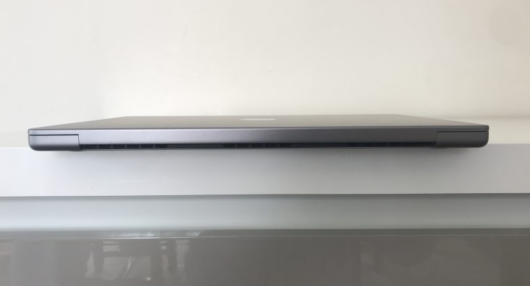 MacBook Pro 14″ M1 Pro 2021 – SSD 512Go – RAM 16Go