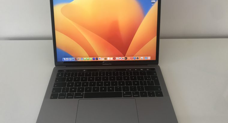 MacBook Pro 13″ 2018 Core i5 – SSD 512Go – RAM 8Go
