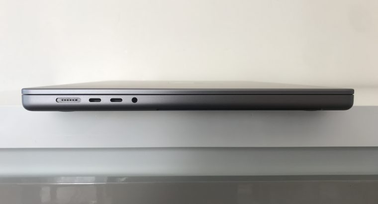 MacBook Pro 16″ M1 Pro 2021 – SSD 512Go – RAM 16Go