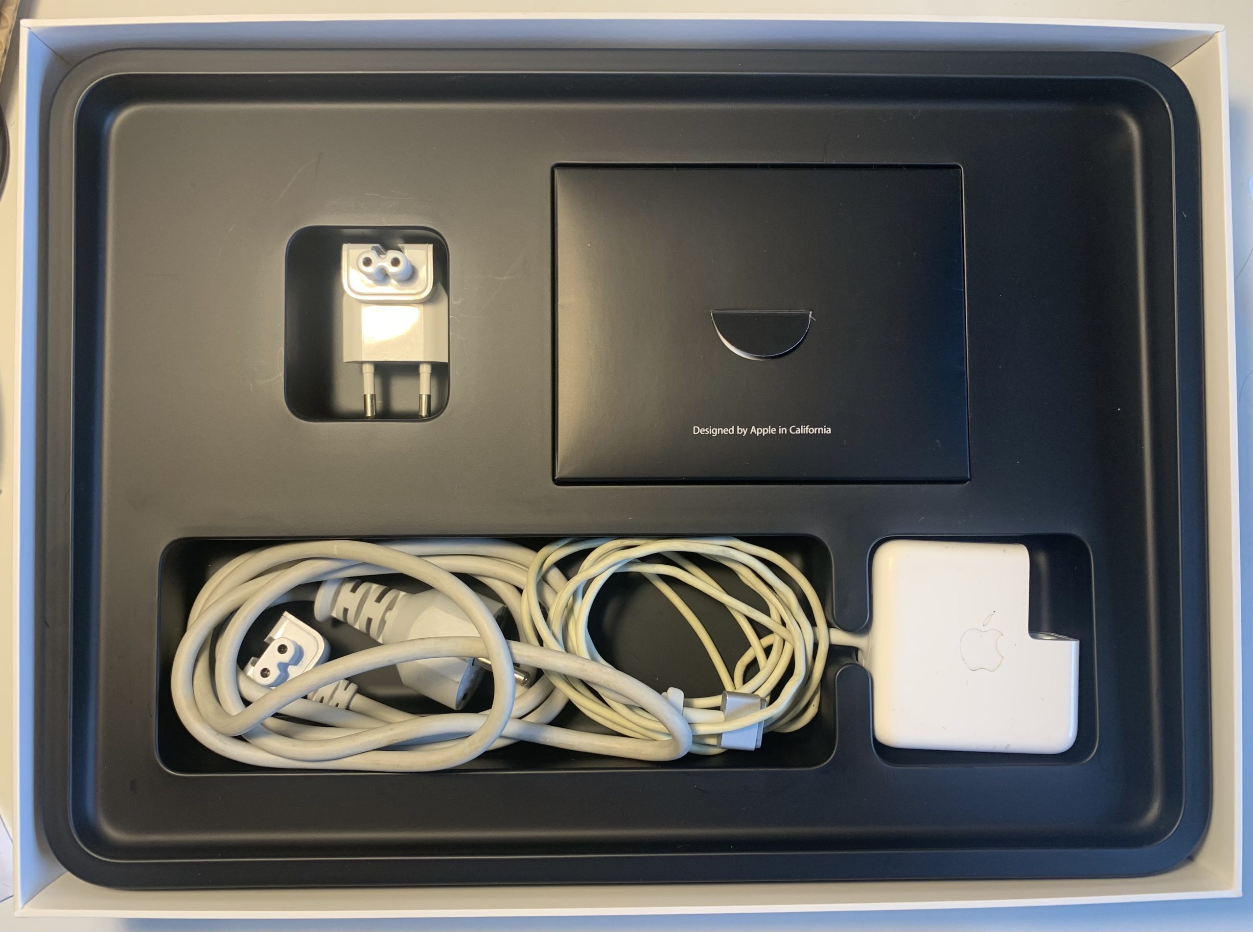 MacBook Air 13 » (début 2015) – 128 Go – i7 – 8 Go
