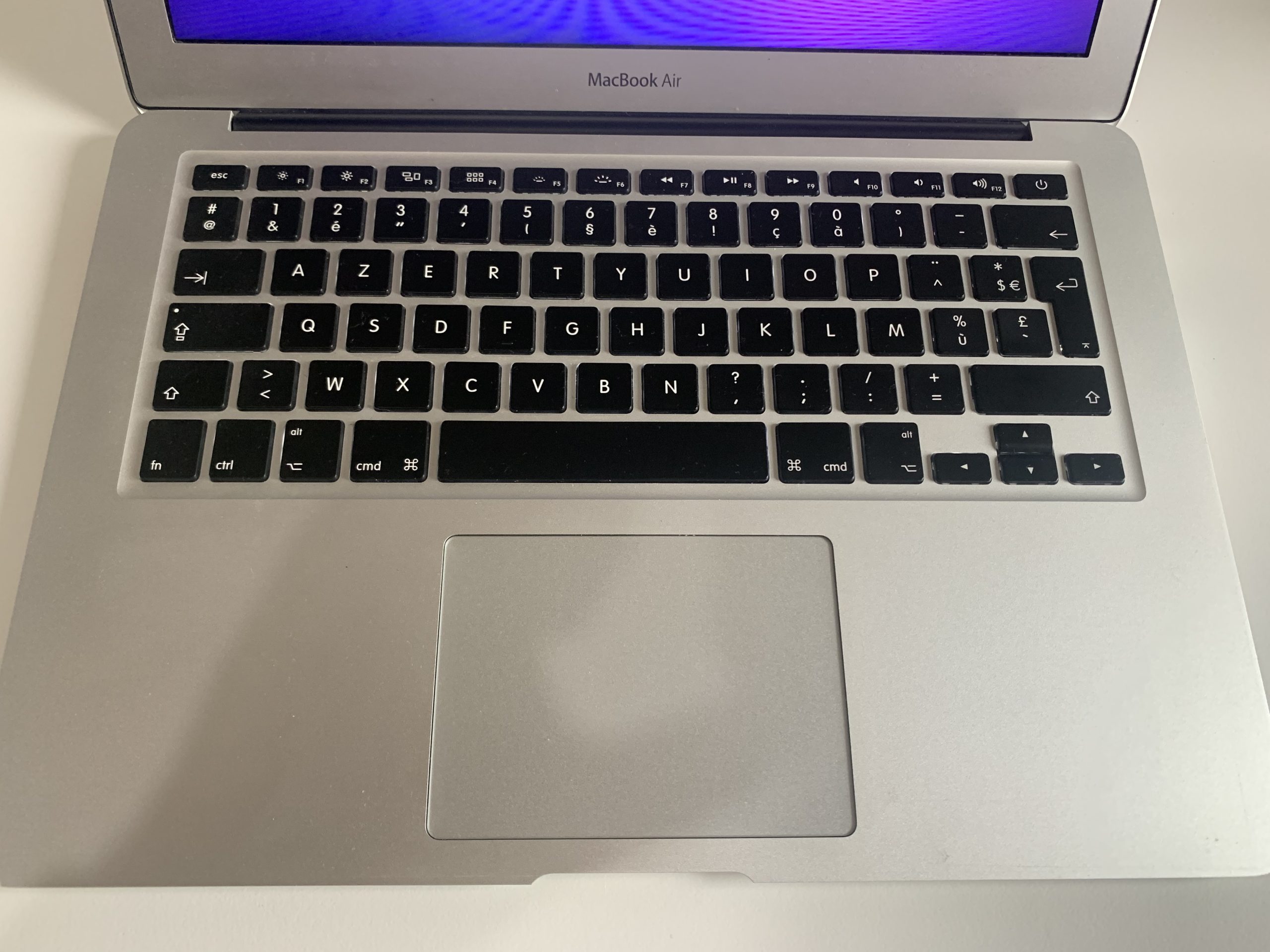 MacBook Air 13 » (début 2015) – 128 Go – i7 – 8 Go