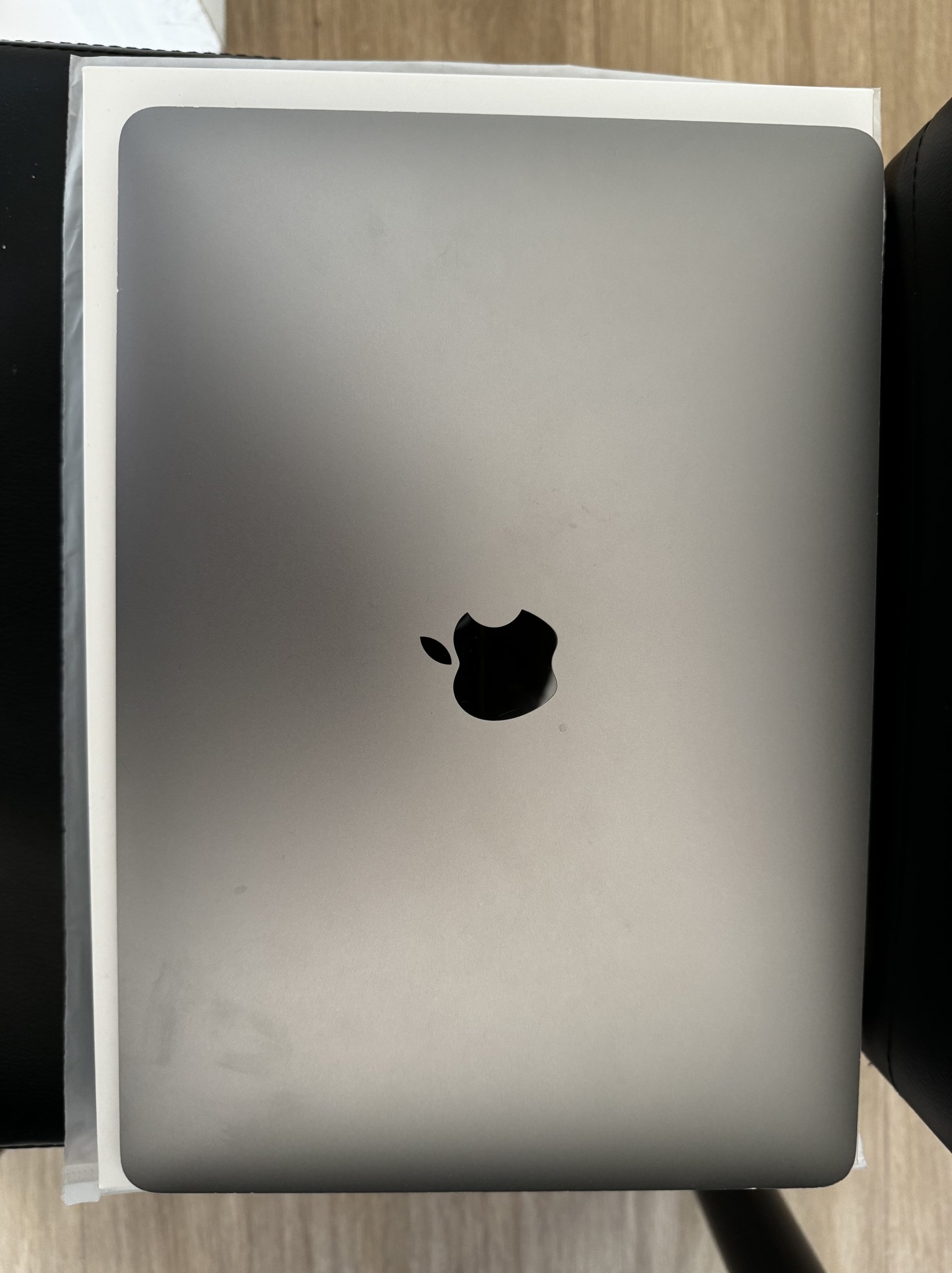 MacBook Air 13 » 2020 i7 / 16 Go de Mémoire / 1To