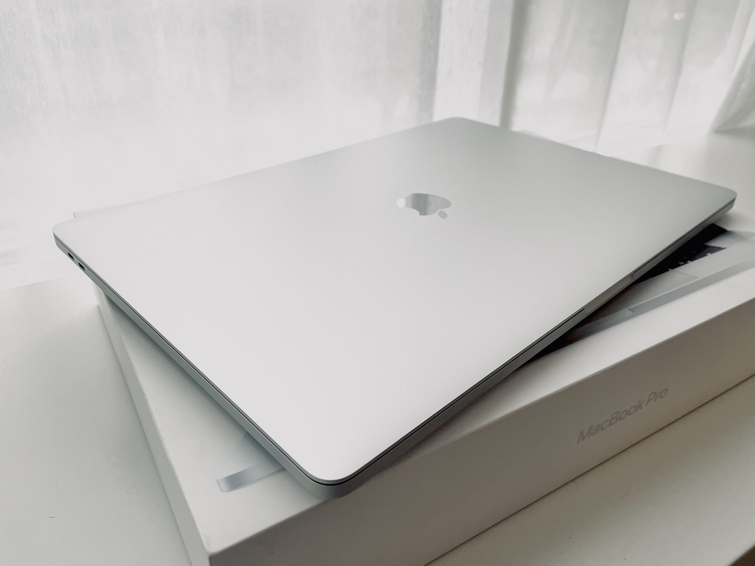 MacBook Pro 16” 2019 Intel Core i9 32Go RAM 1To SS