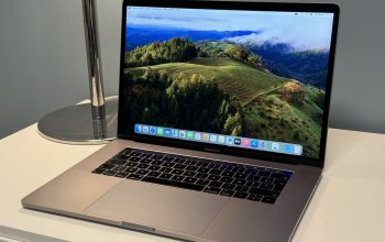 MacBook Pro 15 » 2018 – i9 – 32Go – 1To