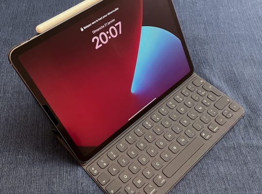 iPad Pro 11 pouces – Gris Sidéral et Accessoires