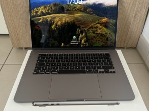 MacBook Air M2 15 pouces SSD 256 RAM 8 2023