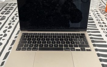 Macbook Air M2 ,2022 , 13 pouces , 8 go ram ,512 g