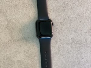 Apple Watch Series 4 – 40mm – GPS – Aluminium