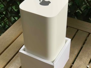 Apple AirPort Extreme neuve dans son emballage.